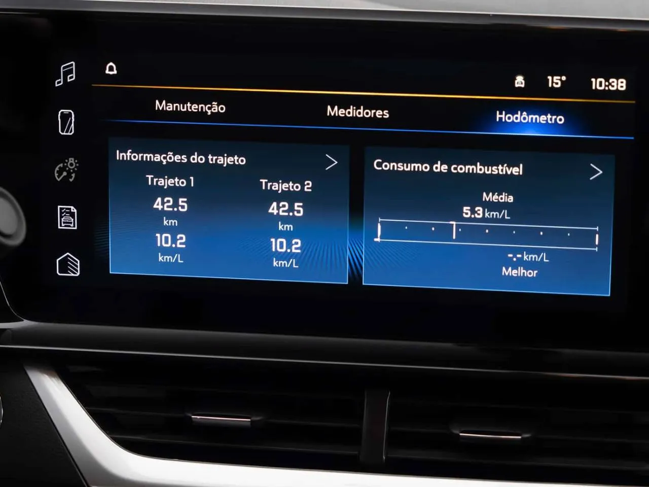 Interior da Chevrolet Montana 2026